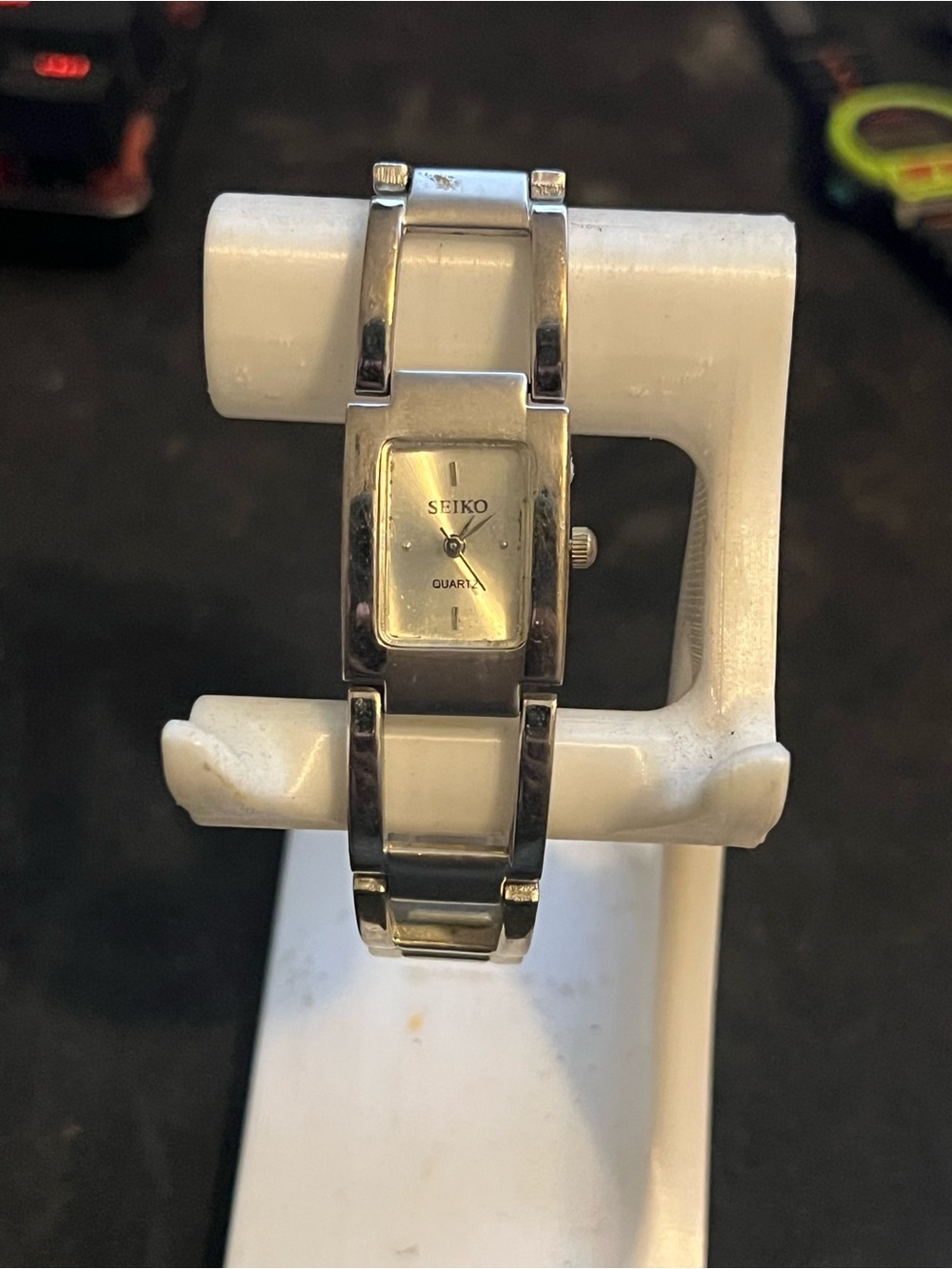 Vintage Seiko Quartz Silver Tank Dress Watch